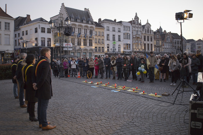 Mechelen solidair met wake voor Oekraïne