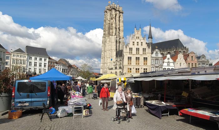 Zaterdagmarkt stad Mechelen in Maand van de Markt