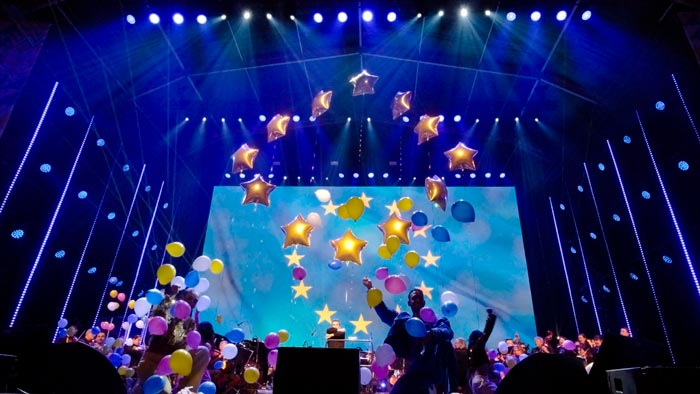 Europese Hymne met balonnen op Openingsfeest Mechelen 2024